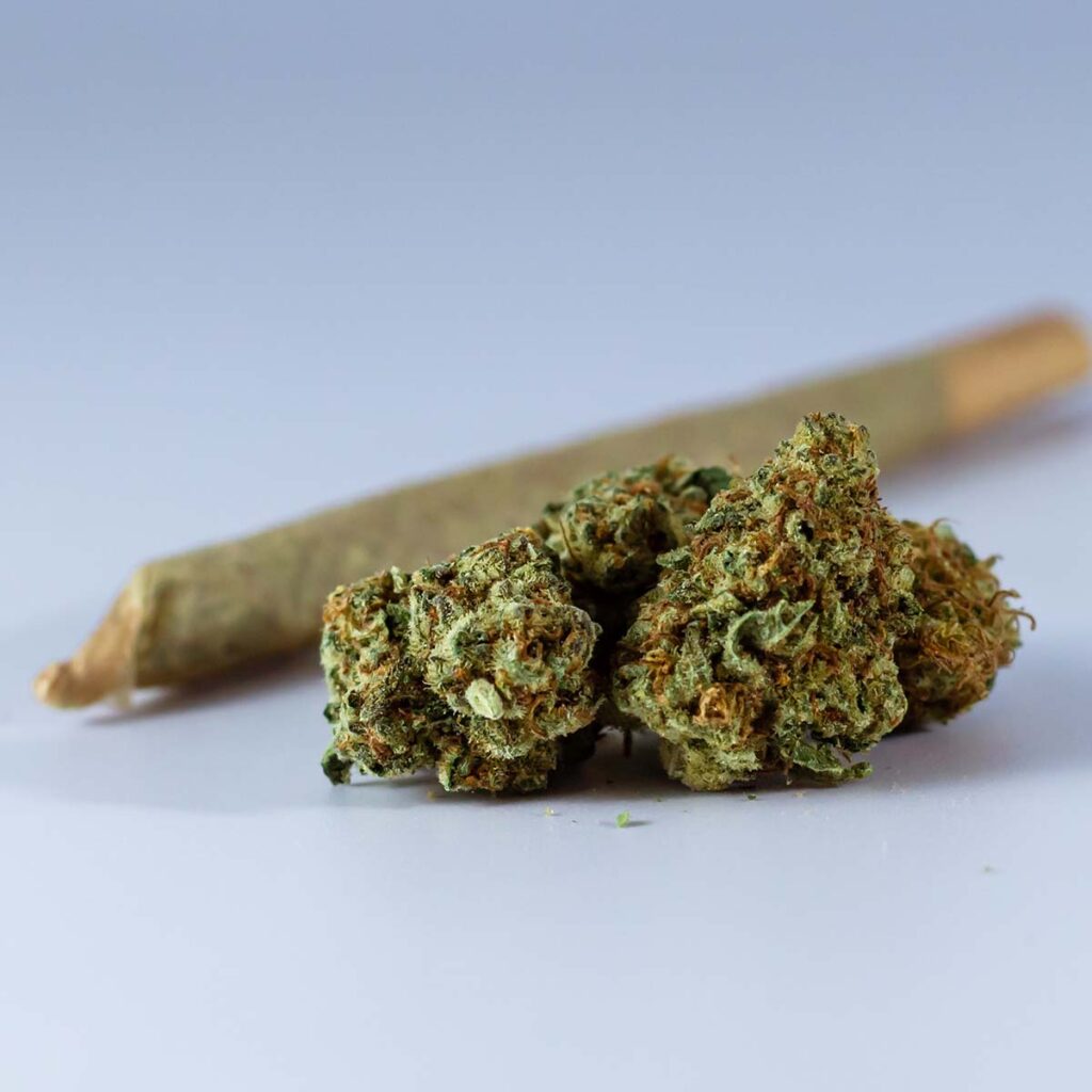 A Tulsa Medical Marijuana Dispensary Explains Using Concentrates